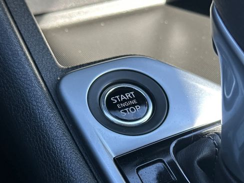 Certified 2023 Nissan Sentra SV FWD image 25