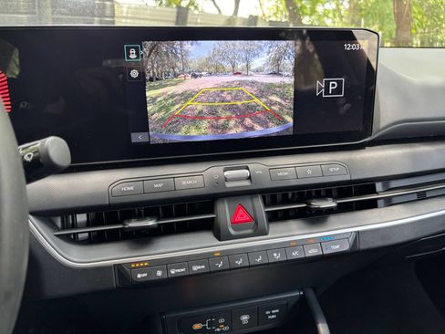 Used 2025 Kia K4 FWD image 17