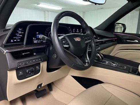 Certified 2024 Cadillac Escalade Premium Luxury w/ Performance Package AWD/4WD image 14