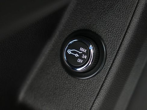 Used 2018 Chevrolet Traverse Premier AWD/4WD image 51