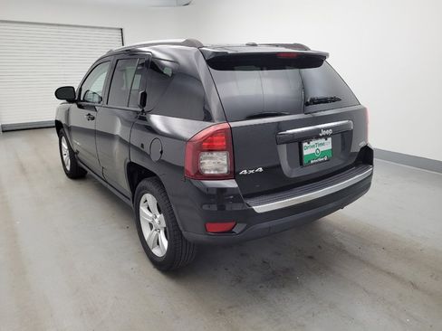 Used 2015 Jeep Compass Latitude AWD/4WD image 5