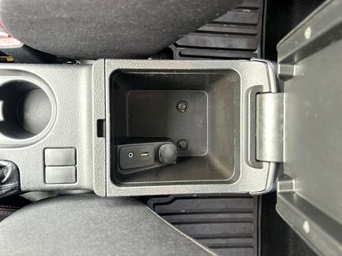 Used 2014 Subaru Impreza WRX Sedan image 24