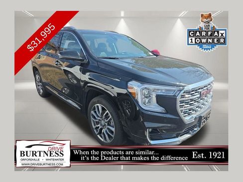 Used 2024 GMC Terrain Denali w/ Denali Premium Package image 1