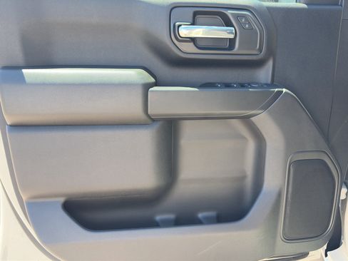 New 2026 Chevrolet Silverado 2500 Custom w/ Custom Value Package AWD/4WD image 9
