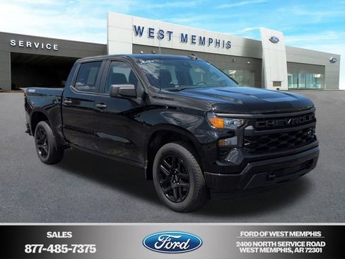 Used 2023 Chevrolet Silverado 1500 Custom w/ LPO, Dark Essentials Package AWD/4WD image 1