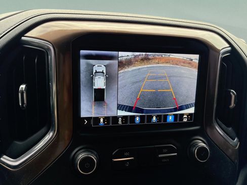 Used 2021 Chevrolet Silverado 2500 High Country w/ Z71 Off-Road Package image 19