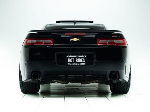 Used 2015 Chevrolet Camaro SS w/ RS Package image 15