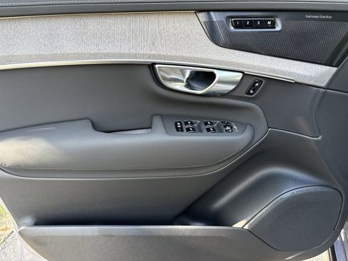 New 2026 Volvo XC90 B5 Ultra image 7