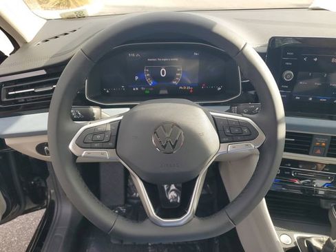 New 2026 Volkswagen Jetta SE FWD image 18
