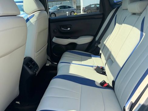 Certified 2025 Acura ADX A-Spec AWD/4WD image 15