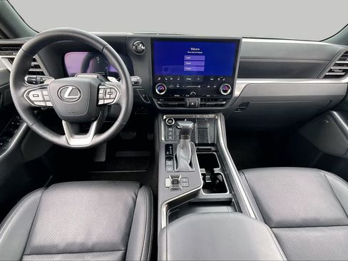 Used 2024 Lexus GX 550 AWD/4WD image 13