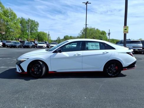 New 2026 Hyundai Elantra N FWD image 5