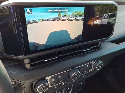 New 2026 Jeep Gladiator Sport AWD/4WD image 26
