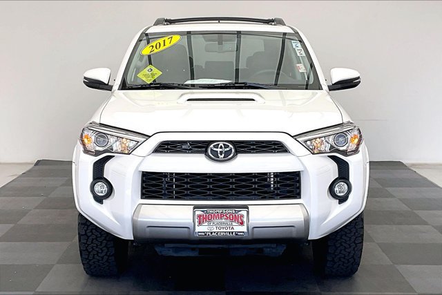 Used 2017 Toyota 4Runner TRD Off-Road Premium AWD/4WD image 2