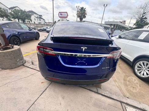 Used 2020 Tesla Model X Long Range AWD/4WD image 5