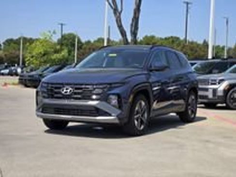 Used 2026 Hyundai Tucson SEL Plus FWD image 2