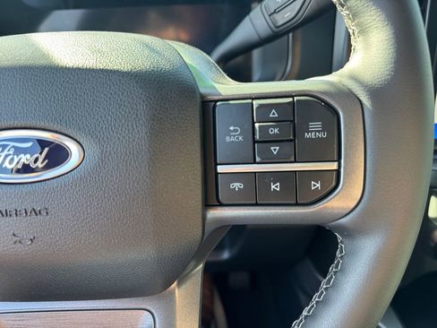 New 2026 Ford F350 Lariat w/ Black Appearance Package image 33