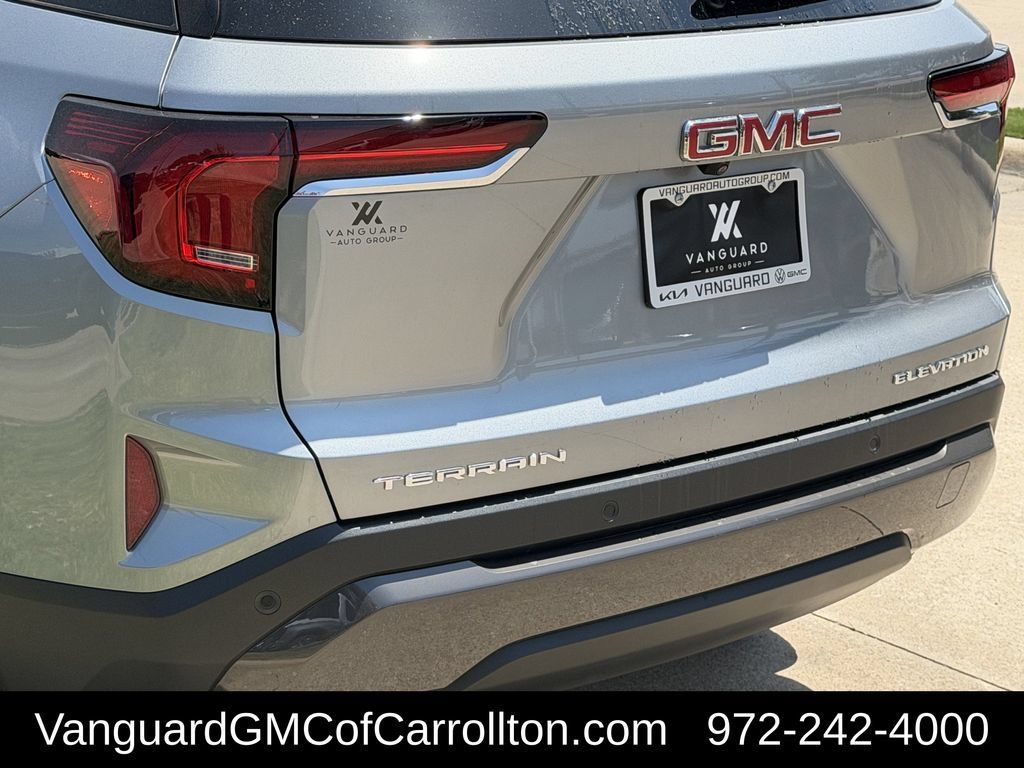 New 2027 GMC Terrain Elevation w/ Technology Package II FWD image 6