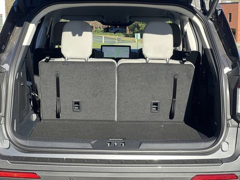 New 2026 Ford Explorer Active w/ Active Comfort Package RWD image 20