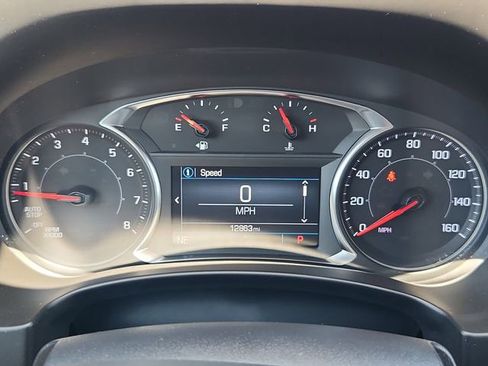 Used 2024 GMC Terrain SLE AWD/4WD image 25