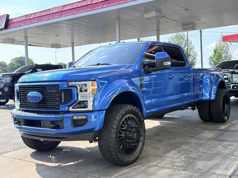 Used 2021 Ford F450 Platinum w/ FX4 Off-Road Package AWD/4WD image 6