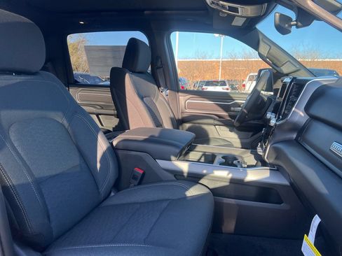 New 2026 RAM 1500 Big Horn AWD/4WD image 22
