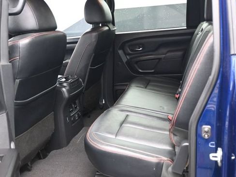 Used 2021 Nissan Titan PRO-4X w/ Pro-4x Convenience Package AWD/4WD image 12