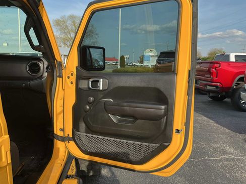 Used 2021 Jeep Wrangler Unlimited Sport AWD/4WD image 24