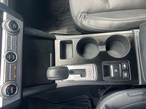 Used 2016 Subaru Outback 3.6R Limited image 27