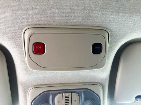 Used 2025 RAM ProMaster 2500 w/ Convenience Group FWD image 37