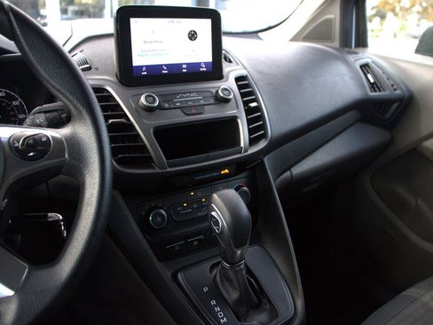 Used 2019 Ford Transit Connect XLT image 29