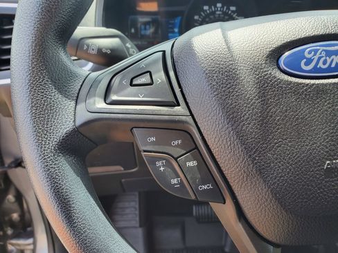 Certified 2024 Ford Edge SE w/ Black Appearance Package AWD/4WD image 19