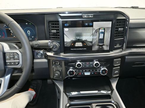 New 2026 Ford F350 Lariat w/ Black Appearance Package image 21