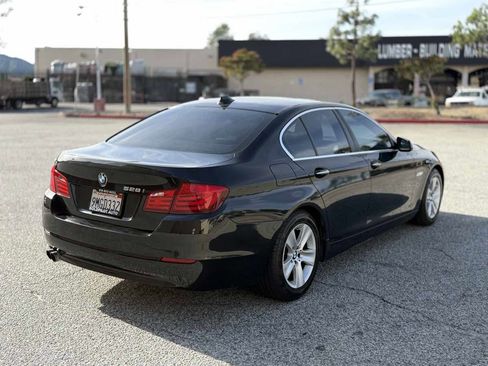 Used 2011 BMW 528i Sedan image 6