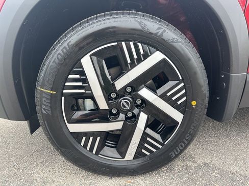 New 2026 Nissan Kicks SV FWD image 9