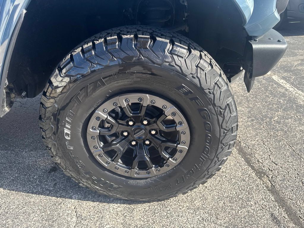 Used 2024 Ford Bronco Raptor w/ Interior Carbon Fiber Pack 6 AWD/4WD image 42