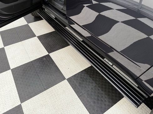 New 2025 Chevrolet Suburban High Country image 34