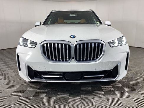 New 2026 BMW X5 xDrive40i AWD/4WD image 5