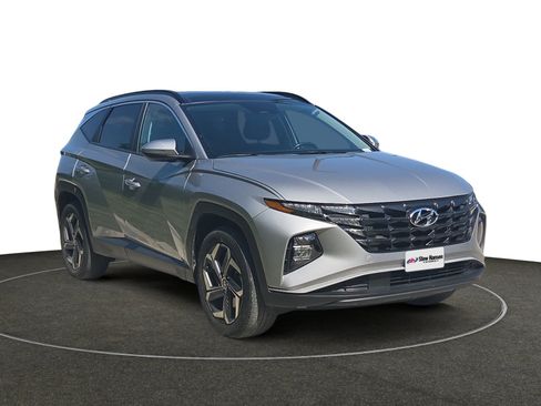 Used 2022 Hyundai Tucson SEL w/ Cargo Package AWD/4WD image 9