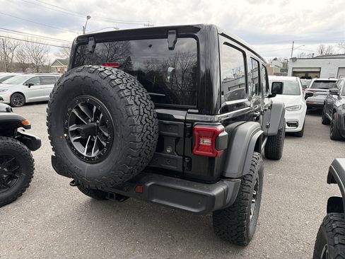 New 2026 Jeep Wrangler Willys AWD/4WD image 6