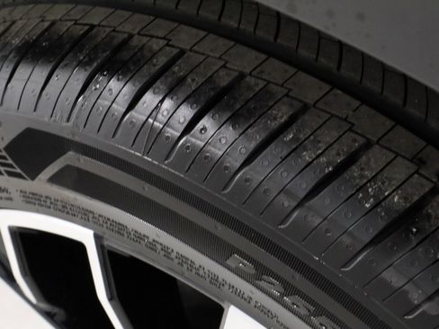 New 2026 Mitsubishi Outlander SE image 39