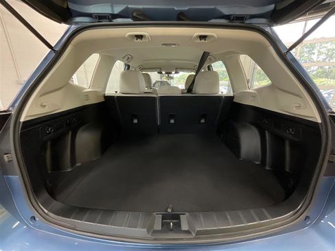 Used 2022 Subaru Forester image 20
