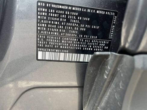Used 2026 Volkswagen Taos SE FWD image 30