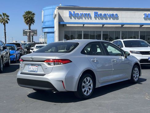 Used 2023 Toyota Corolla LE w/ Carpet Mat Package (TMS) image 24