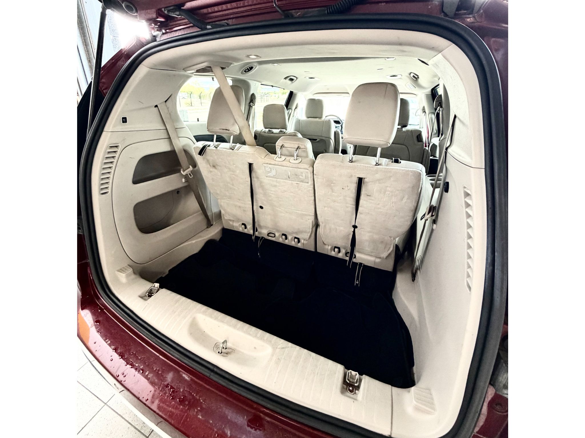 Used 2021 Chrysler Pacifica Touring-L FWD image 20