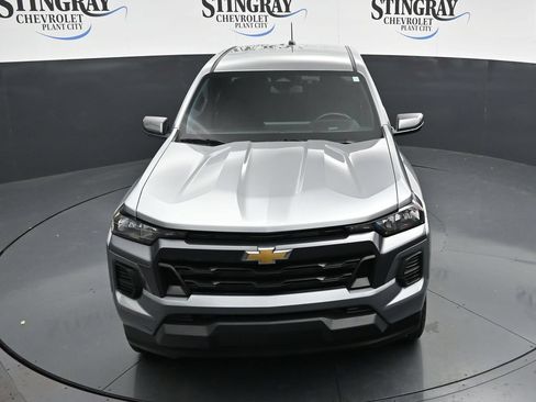 Used 2024 Chevrolet Colorado LT RWD image 19