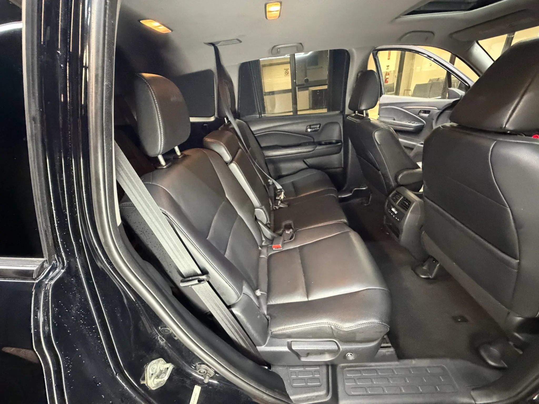 Used 2016 Honda Pilot EX-L image 36