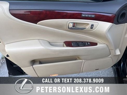 Used 2008 Lexus LS 460 L image 22