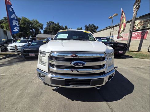 Used 2017 Ford F150 Lariat w/ Equipment Group 502A Luxury AWD/4WD image 2