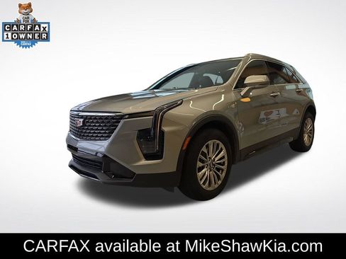 Used 2025 Cadillac XT4 Premium Luxury FWD image 1